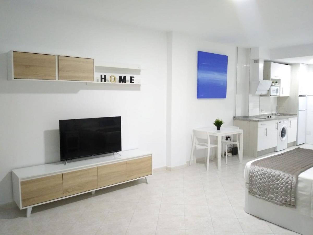 Benalsuite Estudio, Piscina Y Playa En Benalbeach, Benalmadena Ngoại thất bức ảnh