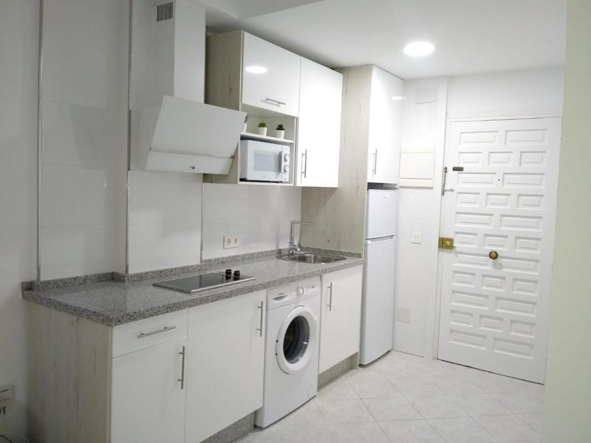 Benalsuite Estudio, Piscina Y Playa En Benalbeach, Benalmadena Ngoại thất bức ảnh